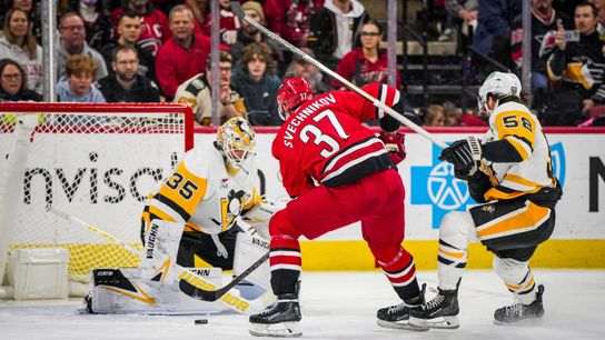 Jarry's early brilliance allows Penguins to gain point after bad start taken in Raleigh, N.C. (Penguins)